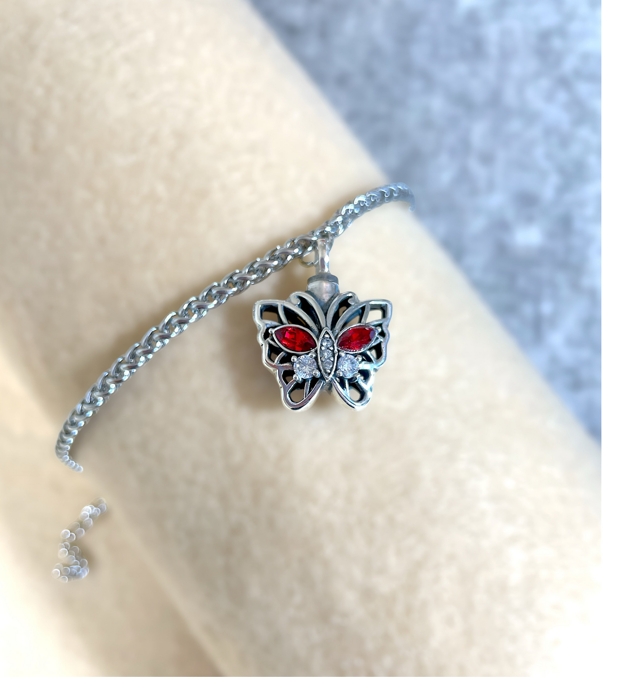 Ashes Keepsake 925 Sterling Silver Red Zircon Butterfly Urn Bracelet / Cremation Jewelry For Women