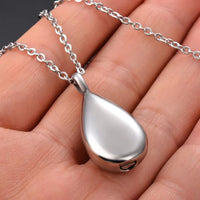 Ashes Keepsake Custom Engraved Pet Portrait Photo Urn Necklace for Cat And Dog Ashes Personalized Stainless Steel Cremation Jewelry